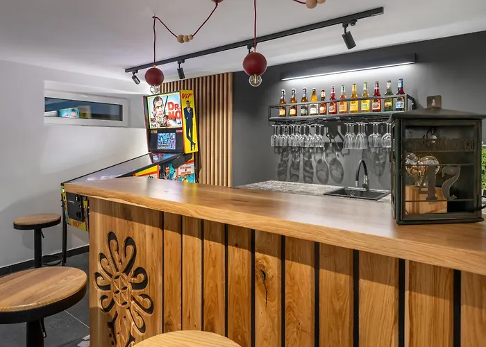 ヴィラ Tatry Mozaika Premium & - Sauna, Jacuzzi, Flipper By Rentilopl *